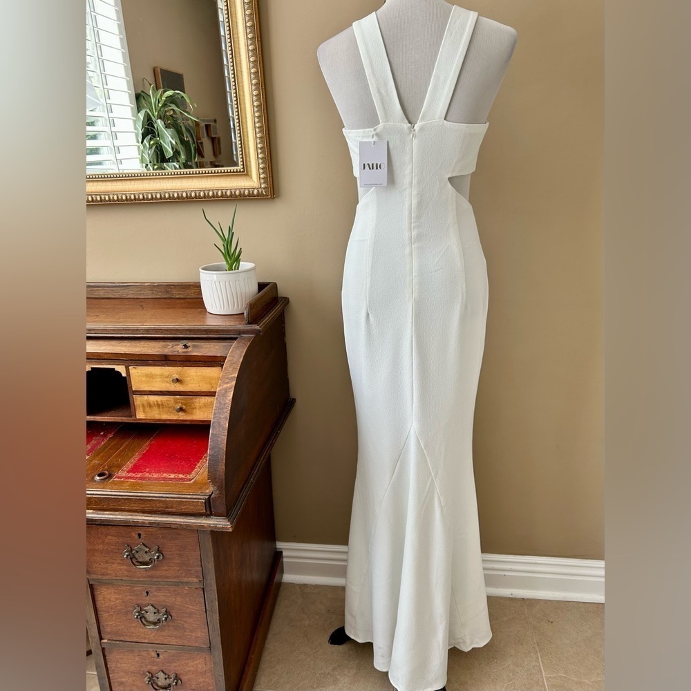 Revolve JARLO Daciana Maxi Dress Evening Gown White Cutout Gown Size S New NWT - Picture 8 of 13